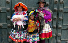 Valencia Travel Cusco8