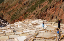 Valencia Travel Cusco3