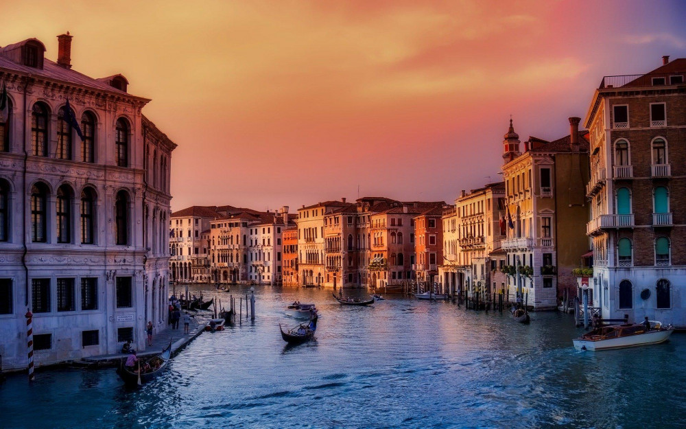 Full Day Tour to Venice and Verona from Milan