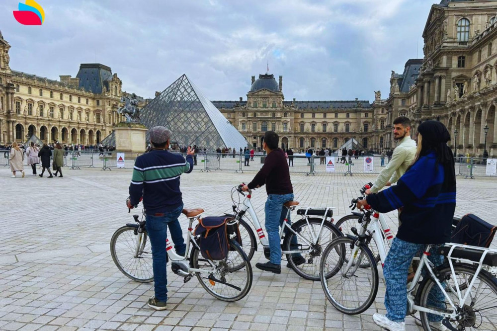 Private Guided Bike Tour of Paris