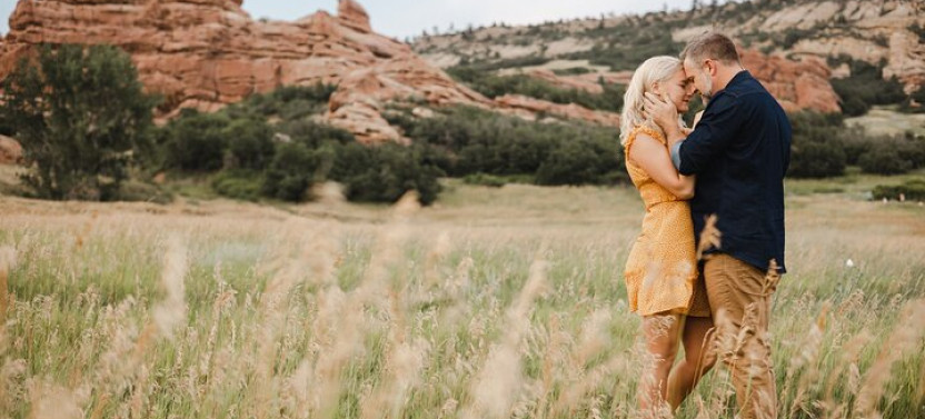 Scenic Photoshoot in Denver's Foothills