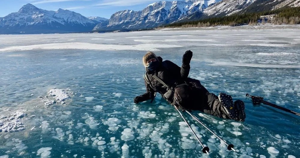 Icefields Parkway & Ice Bubbles of Abraham Lake