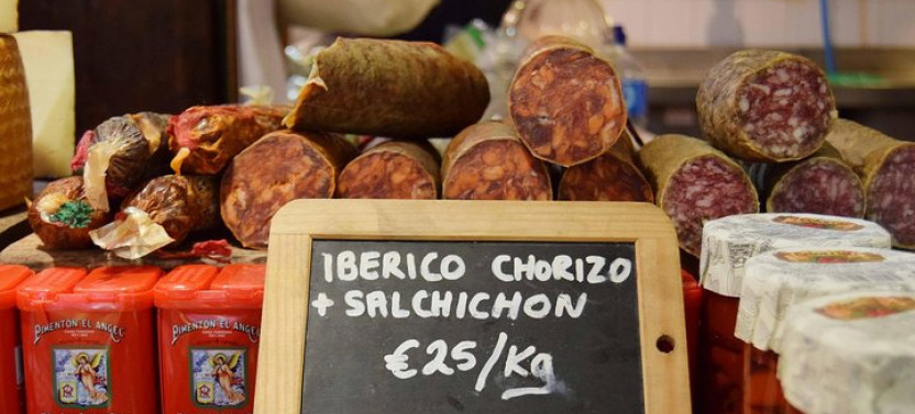 Flamenco, Tapas and Wine Tour: BEST OF Málaga in One Evening!