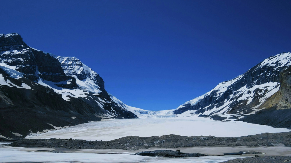 Private Icefields Parkway Adventure