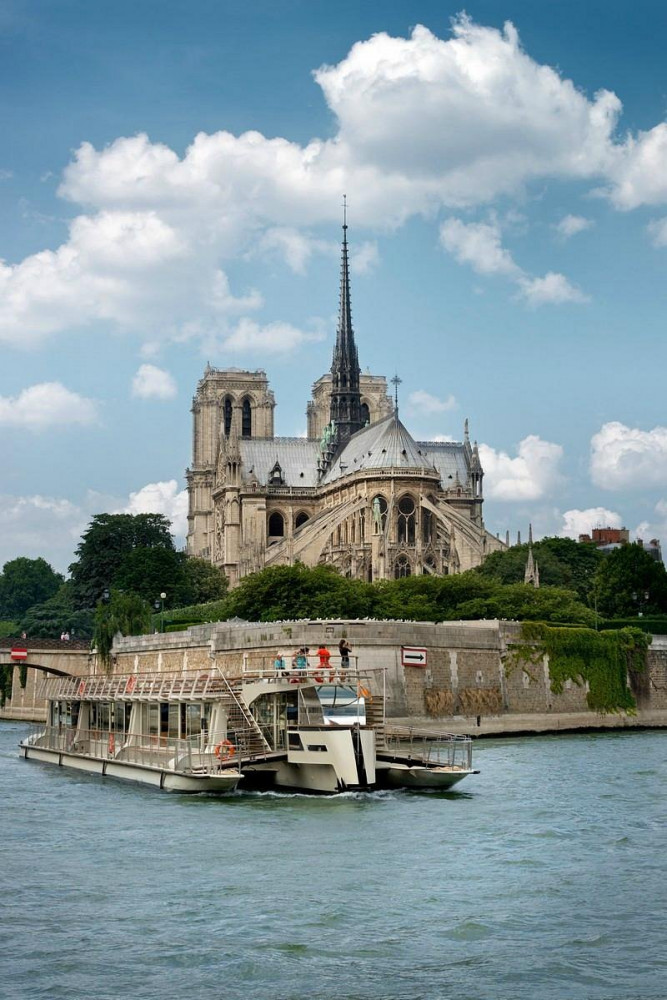 Paris Seine River Sightseeing Cruise With Commentary