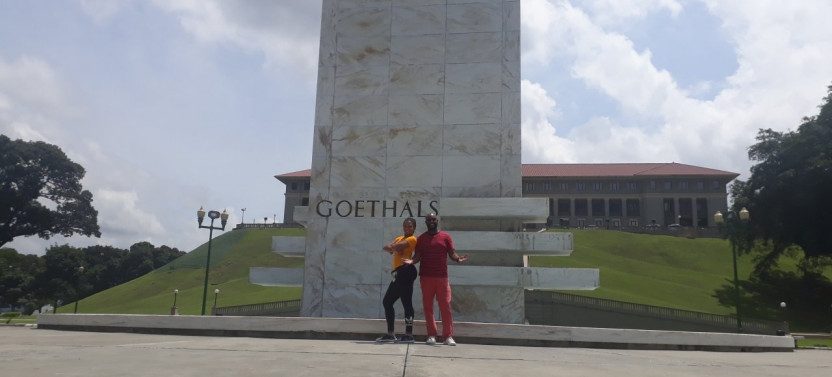 Casco Antiguo walking tour and Panama Canal