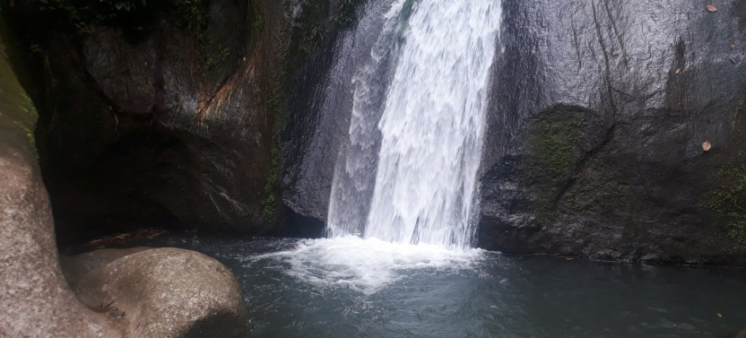 Panama jungle tour mountains and Waterfalls