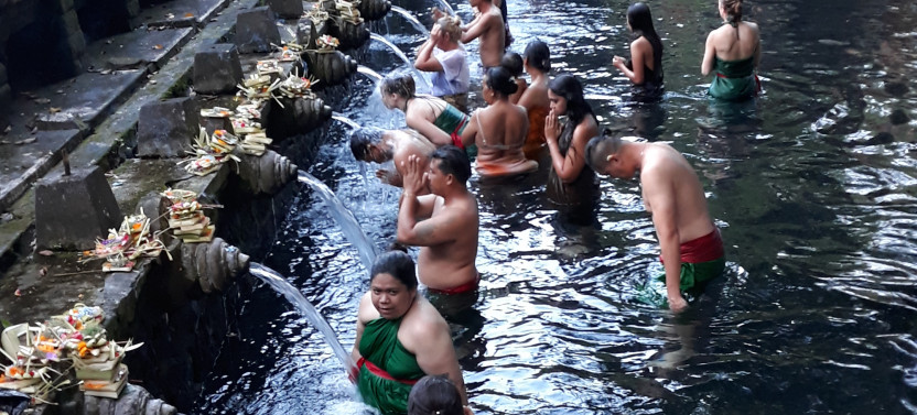 1 Day Bali Island Tour Including Mt Batur the Sacred Monkey Forest & 2h Spa