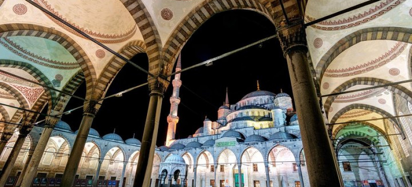 Istanbul: Hagia Sophia, Blue Mosque and Grand Bazaar Tour (PRIVATE)