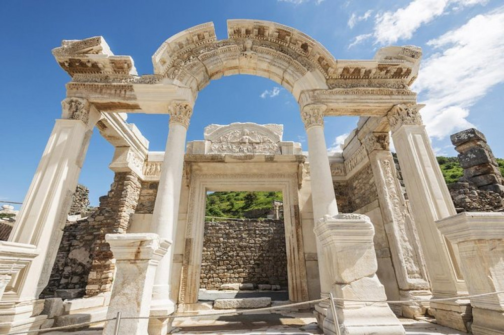 Half-Day Ancient City of Ephesus Tour from Kusadasi Port (PRIVATE)