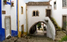 Faith and Heritage: Fátima, Batalha and Óbidos Private Tour