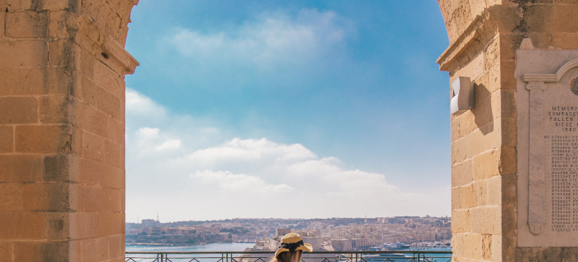 Valletta Full-Day Guided Tour in French (Including Lunch)