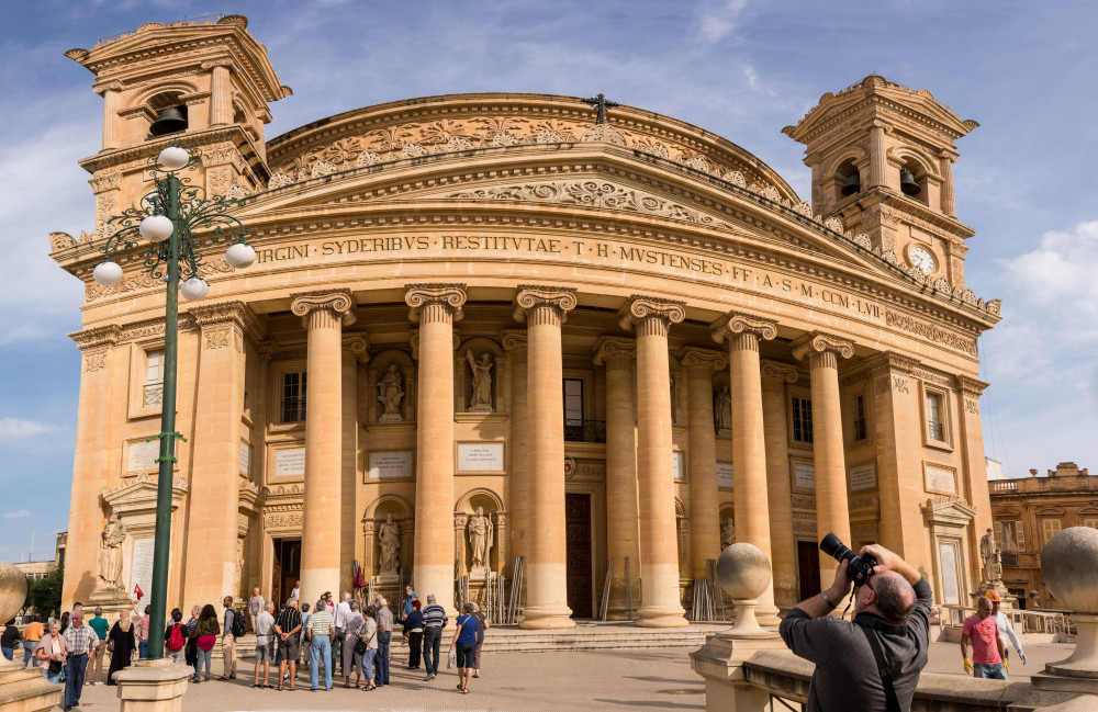 Mosta City Highlights Tour (Including Buffet Lunch & Mobile Audio Guide)