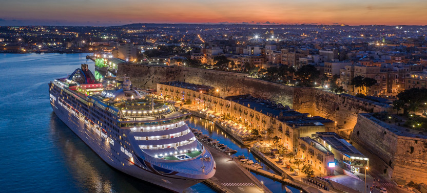 Malta By Night Guided Tour + Valletta Waterfront, Rabat & Mdina