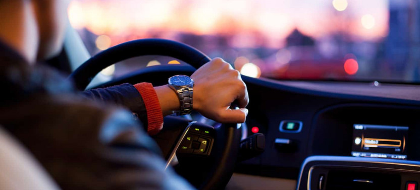 Private Chauffeur Service To Explore The Island (4 To 10 Hours)