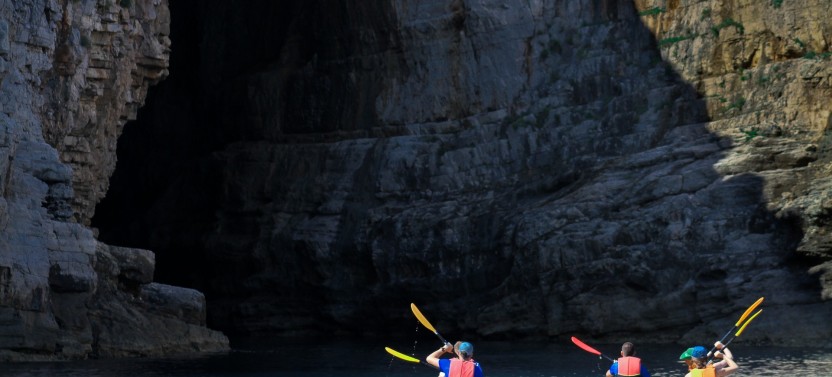 Sea Kayaking 2h Tour