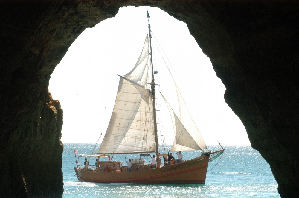 Capitan Hook Afternoon Sailing Cruise