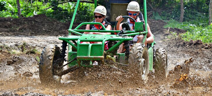 Full-Day La Hacienda Dune Buggy with Zipline & Horseback Activity