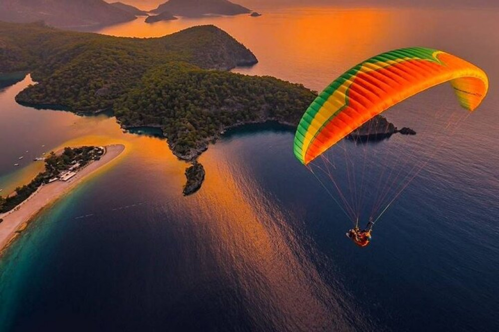 Paragliding Experience In Fethiye With Professional Pilot