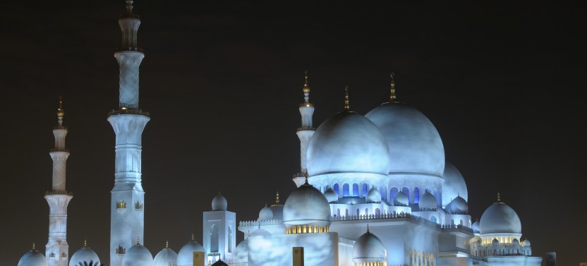 Full Day Abu Dhabi City Tour with Grand Mosque & Louvre
