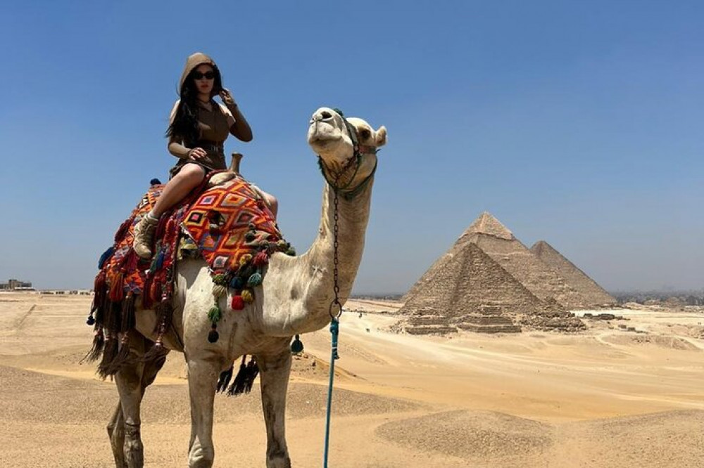 Cairo Tours: VIP Private Tour to Giza Pyramids, Great Sphinx and Camel Ride