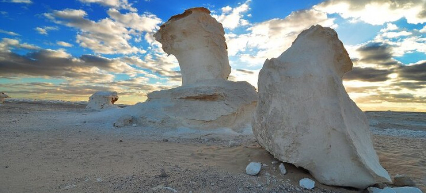 2 Day 1 Night White Desert & Bahariya Oasis