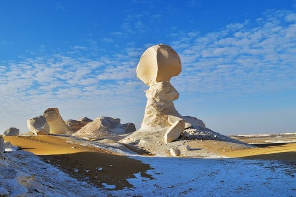 2 Day 1 Night White Desert & Bahariya Oasis