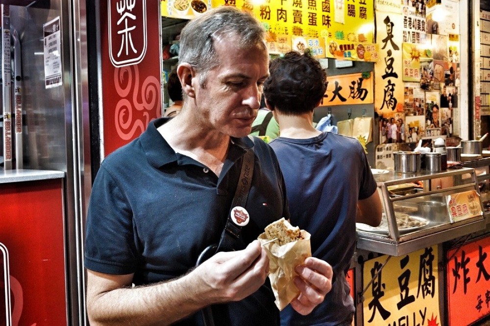 Small Group Kowloon Street Food and Culture Tour