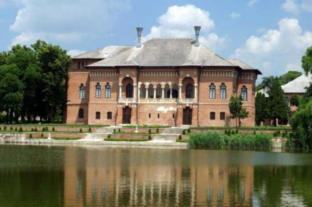 Mogosoaia Palace & Snagov Monastery Tour - Shared