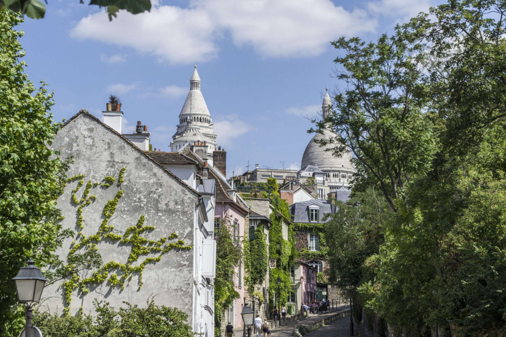 Expert-led Montmartre Tour For Kids With Sacré-coeur