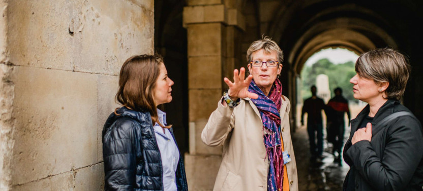 Expert-led London History Tour: Portrait Of A City