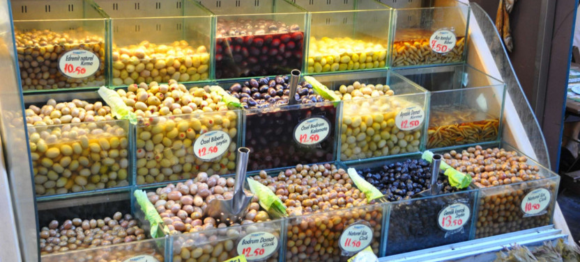 Expert-led Istanbul Food Tour: Spice Bazaar And Kadıköy Market