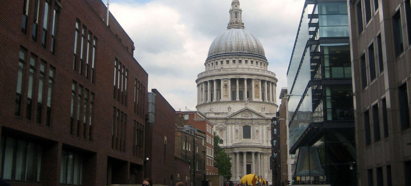 Expert-led London In The Blitz Wwii Tour For Kids With St Paul's Cathedral