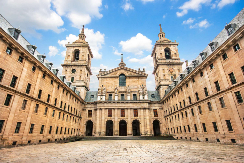 Expert-led Half-day El Escorial Tour