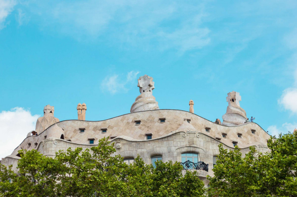 Expert-led Gaudí Architectural Tour With Casa Batlló Access