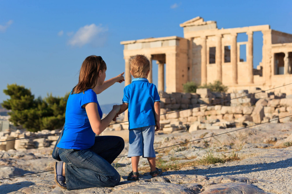 Expert-led Acropolis Tour For Kids