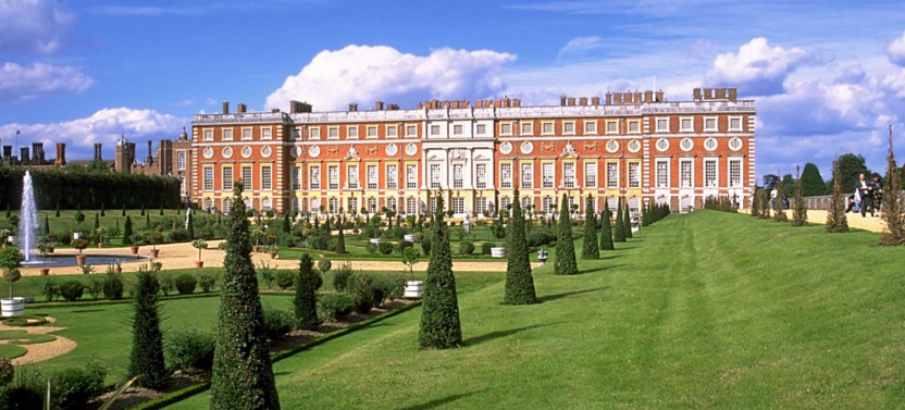 Expert-led Hampton Court Palace Tour