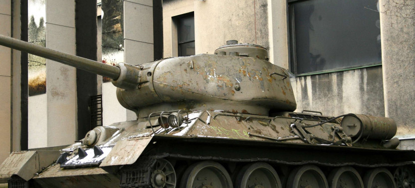 Expert-led Prague Communism Tour: Unveiling The Iron Curtain