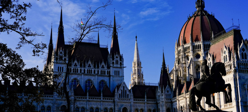 Expert-led Introduction To Budapest Tour: The Pest Side