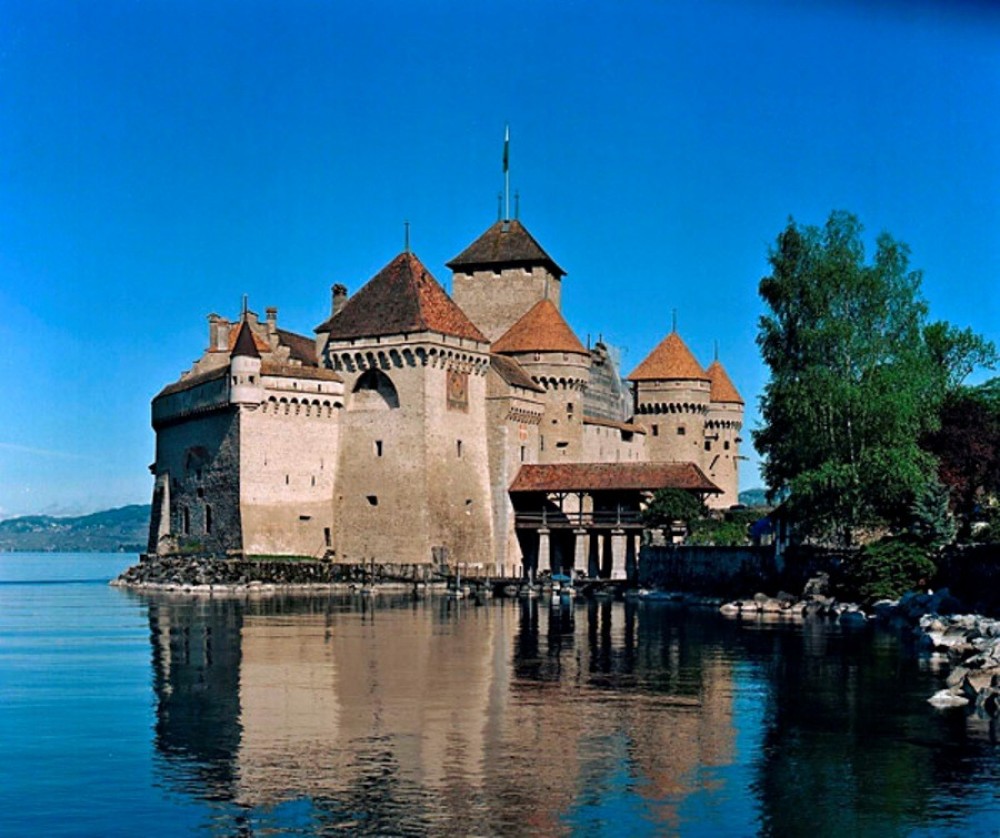 Chaplin's World + Montreux + Chillon Castle From Geneva GOLD