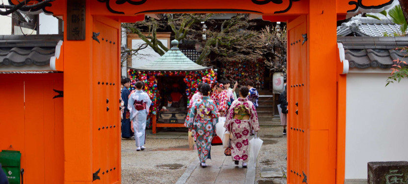 Expert-led Spirituality In Kyoto Tour: Shinto & Buddhism