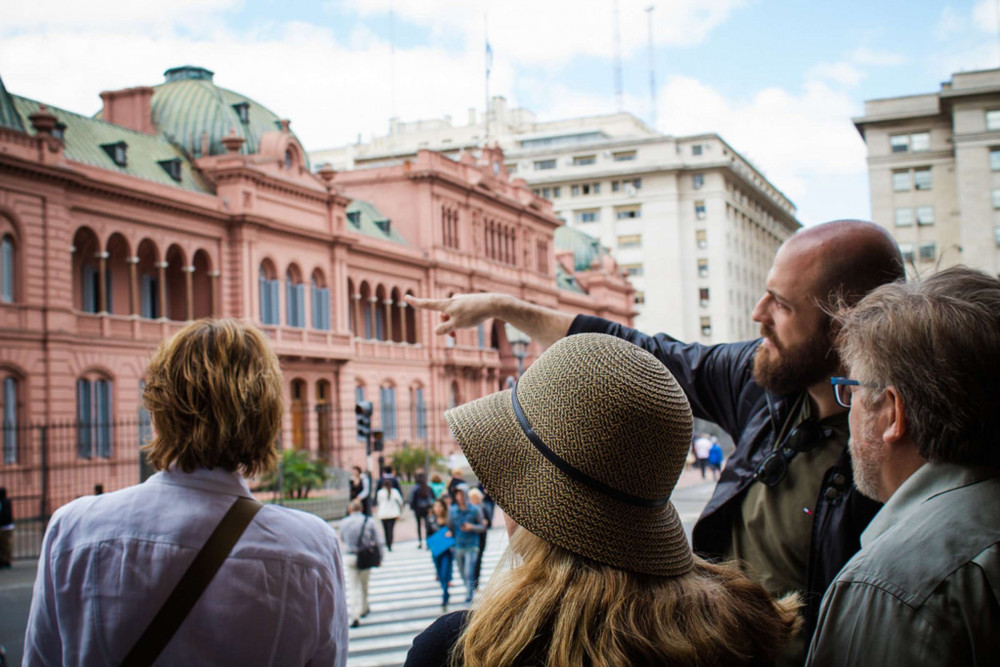 Expert-led Buenos Aires Tour: Plaza De Mayo And San Telmo