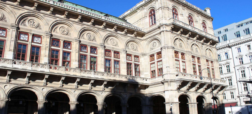 Expert-led Ringstrasse Boulevard Tour: History And Architecture
