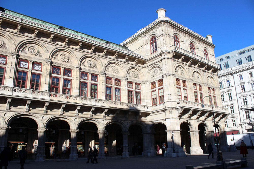 Expert-led Ringstrasse Boulevard Tour: History And Architecture