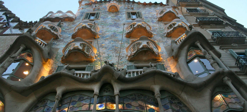 Expert-led Gaudí Barcelona Tour For Kids