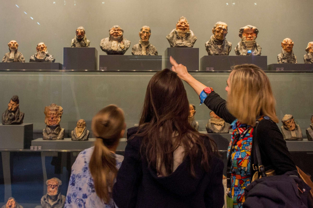 Expert-led Musée D'orsay Tour For Kids