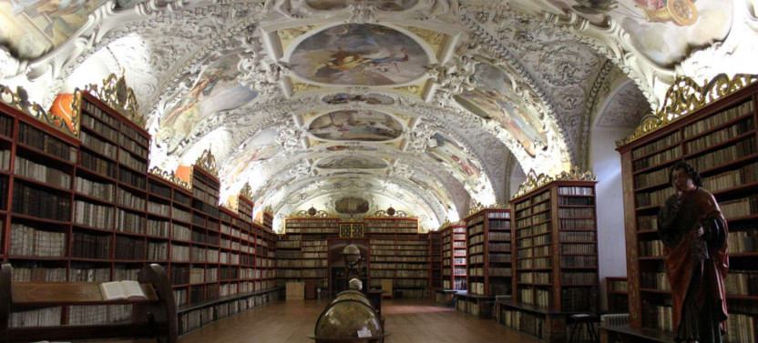 Expert-led Prague Castle District Tour With Strahov Monastery