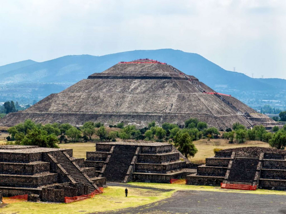 Expert-led Full-day Teotihuacan Day Trip From Mexico City