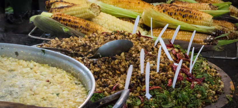Expert-led Mexico City Food Tour: The Jamaica Market