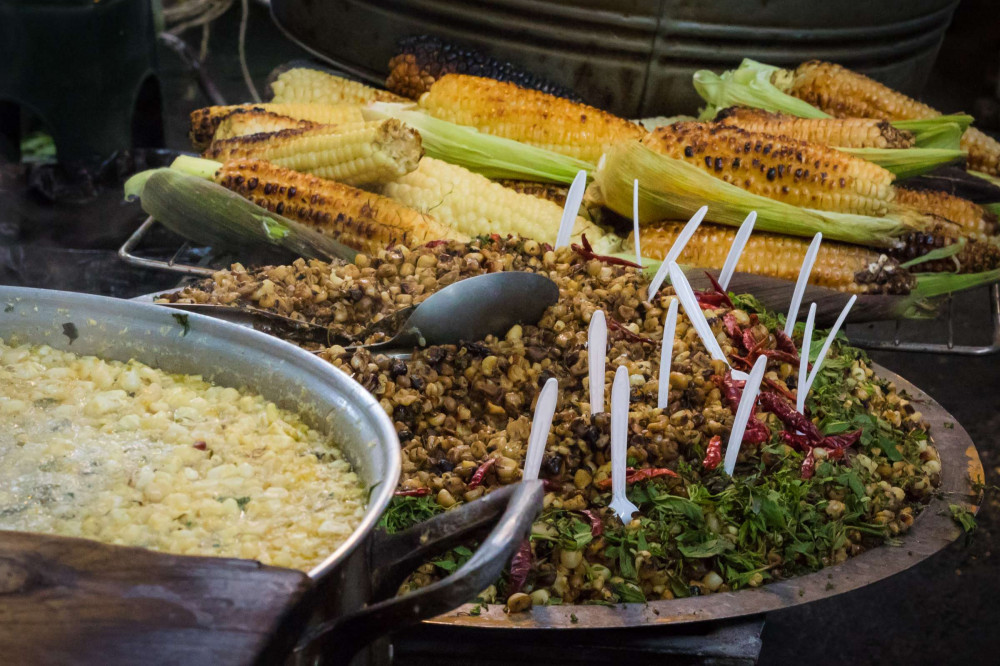 Expert-led Mexico City Food Tour: The Jamaica Market